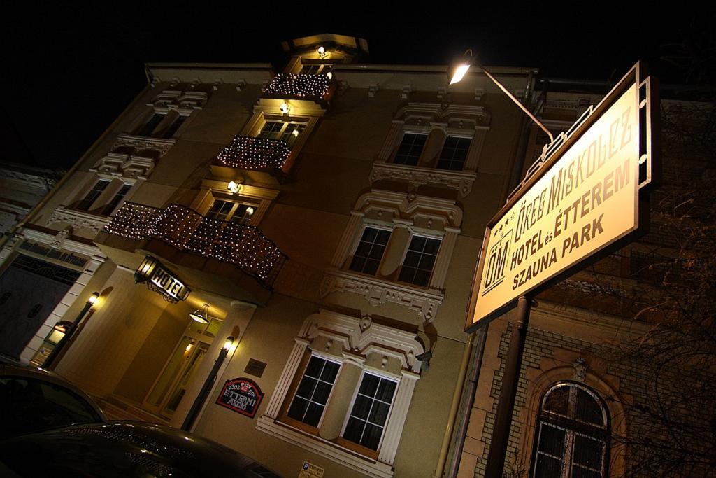 Oereg Miskolcz Hotel Exteriör bild